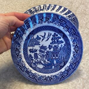 Set of 8 Royal Wessex salad plates